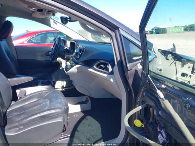 2019 CHRYSLER PACIFICA 2C4RC1BGXKR680562 Photo 4