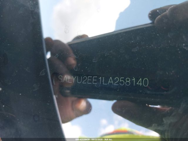 SALYU2EE1LA258140 Land Rover aj133