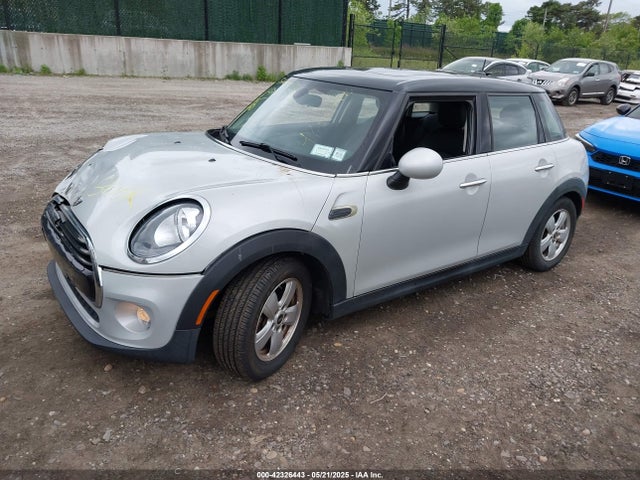 WMWXU1C52G2D11850 Mini Hardtop Cooper