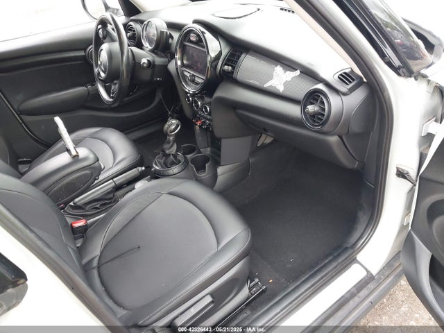 WMWXU1C52G2D11850 Mini Hardtop Cooper
