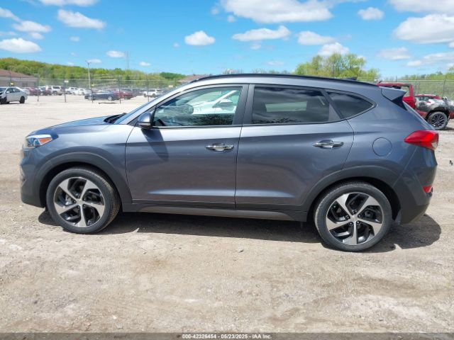 KM8J3CA26GU033662 Hyundai Tucson Limited/sport And Eco/se