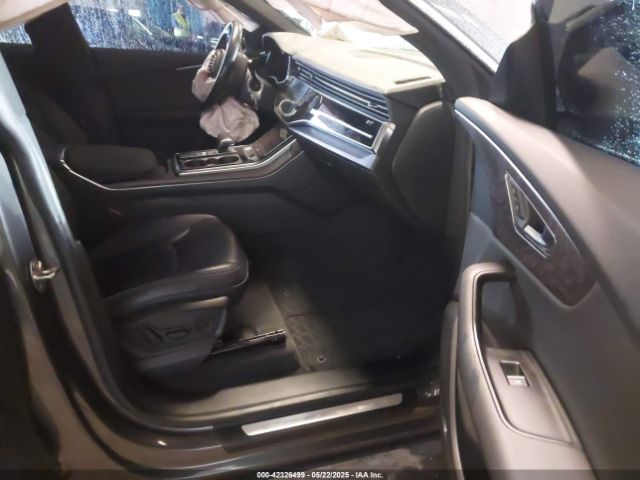 2019 AUDI Q8 WA1BVAF10KD010002 Photo 4