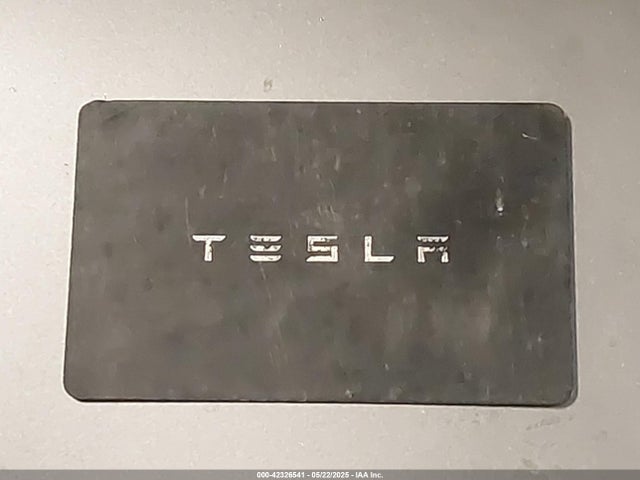2024 TESLA MODEL Y 7SAYGDEE9RA236235 Photo 10