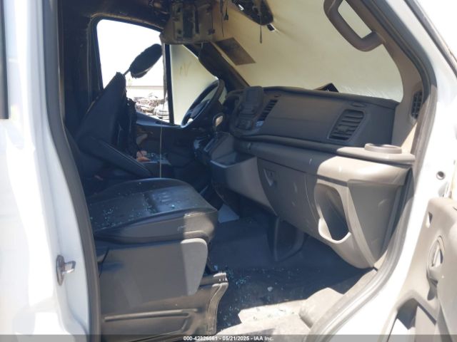 1FTYE1Y80MKA37824 Ford Transit-150