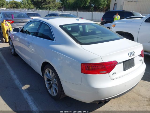 2013 AUDI A5 WAULFAFR8DA079146 Photo 2
