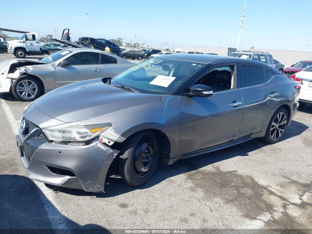 1N4AA6AP5JC380877 Nissan 2018