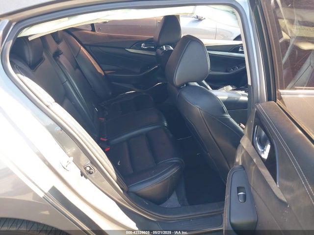 1N4AA6AP5JC380877 Nissan 2018
