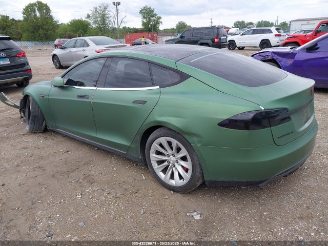 2015 TESLA MODEL S 5YJSA1S24FF094338 Photo 2