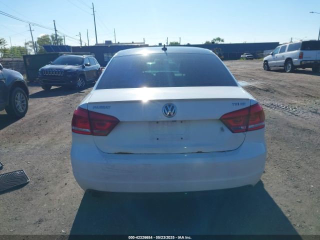 1VWBS7A31FC075721 Volkswagen Passat 1.8t Sport
