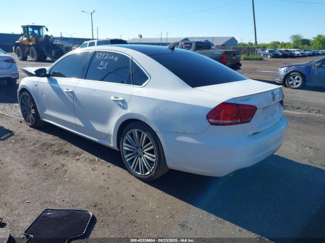 1VWBS7A31FC075721 Volkswagen Passat 1.8t Sport
