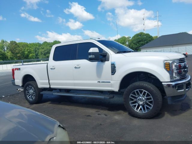 1FT7W2BT2JEC86051 Ford F-250 Lariat