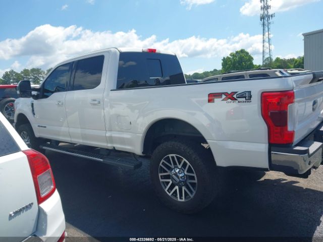 1FT7W2BT2JEC86051 Ford F-250 Lariat