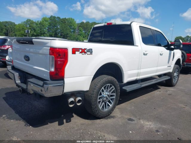 1FT7W2BT2JEC86051 Ford F-250 Lariat