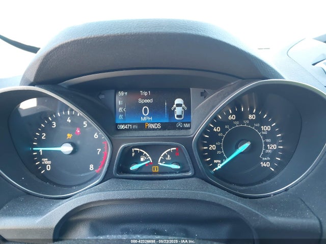 1FMCU9G9XHUE08239 Ford 2017