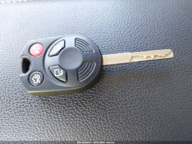 1FMCU9GD2HUA54737 Ford ESCAPE SE