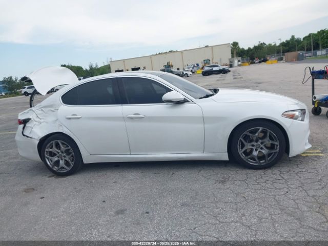 ZARFAEEN8J7577785 Alfa Romeo Giulia Ti Awd