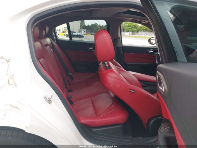 ZARFAEEN8J7577785 Alfa Romeo Giulia Ti Awd
