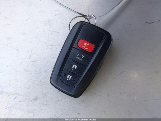 JTDKAMFP3N3203004 Toyota Prius Prime Xle