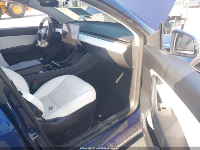 5YJYGDEE6LF027400 Tesla 2020