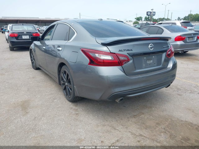 1N4AL3AP7JC289666 Nissan 2018