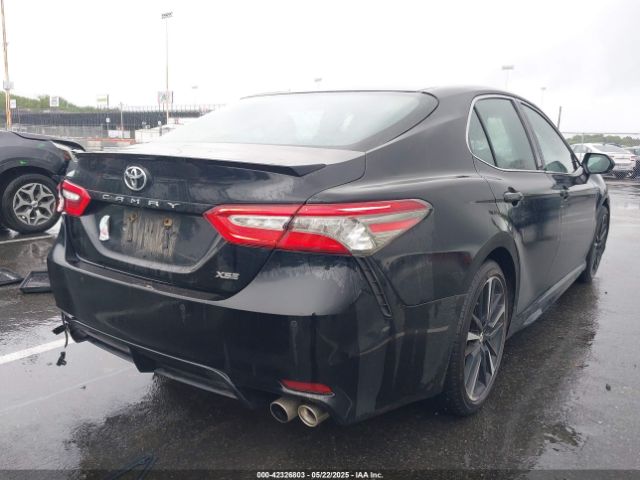 4T1B61HK2JU042257 Toyota CAMRY XSE