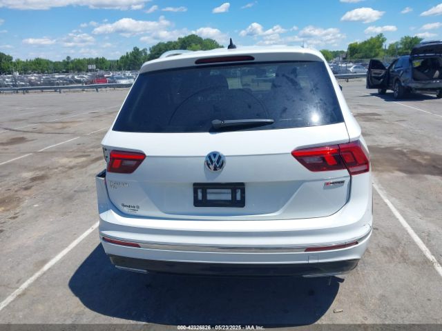 3VV2B7AX8KM017041 Volkswagen Tiguan 2.0t Se/2.0t Sel/2.0t Sel R-line/2.0t Sel R-line Black