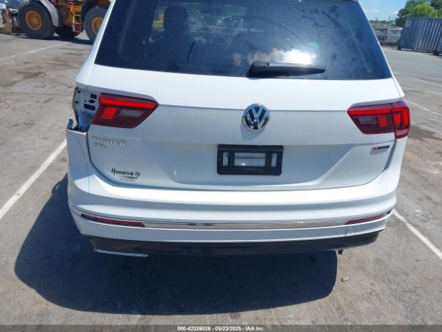 3VV2B7AX8KM017041 Volkswagen Tiguan 2.0t Se/2.0t Sel/2.0t Sel R-line/2.0t Sel R-line Black