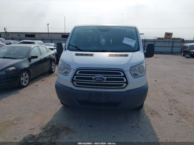 1FTYR1ZM3HKB29158 Ford Transit-250