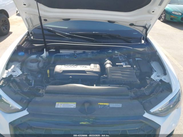 2019 AUDI Q3 WA1AECF32K1072625 Photo 9