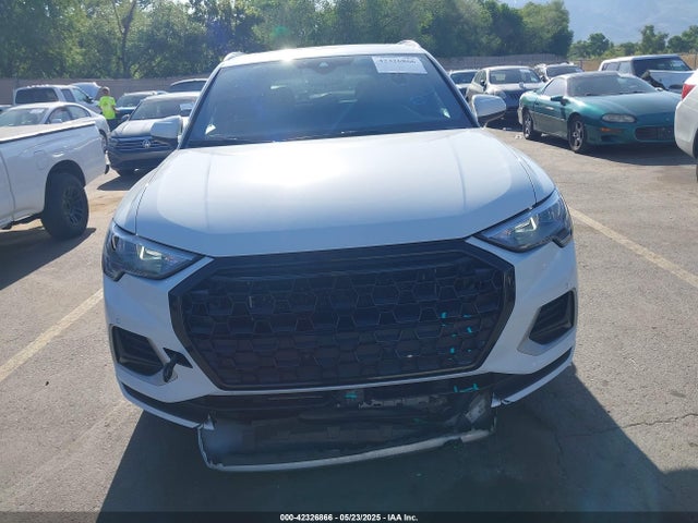 Audi Q3 2.0t Premium 2019 WA1AECF32K1072625 Image 12
