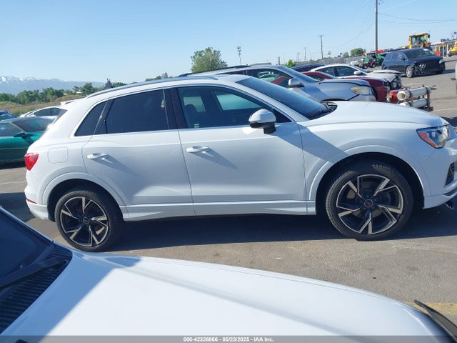 Audi Q3 2.0t Premium 2019 WA1AECF32K1072625 Image 13