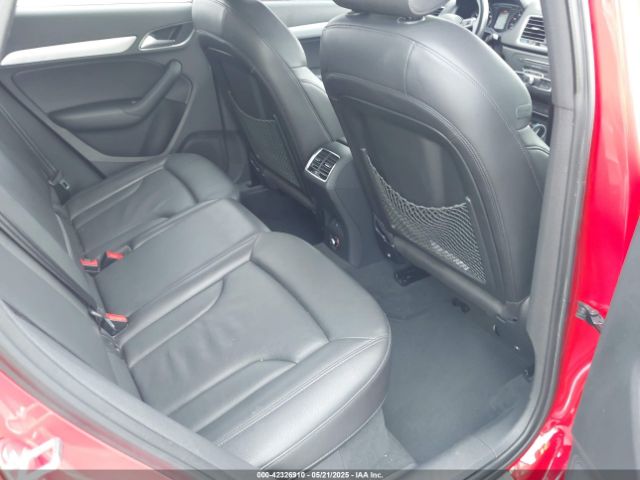 WA1BCCFS1JR005466 Audi Q3 2.0t Premium/2.0t Sport Premium