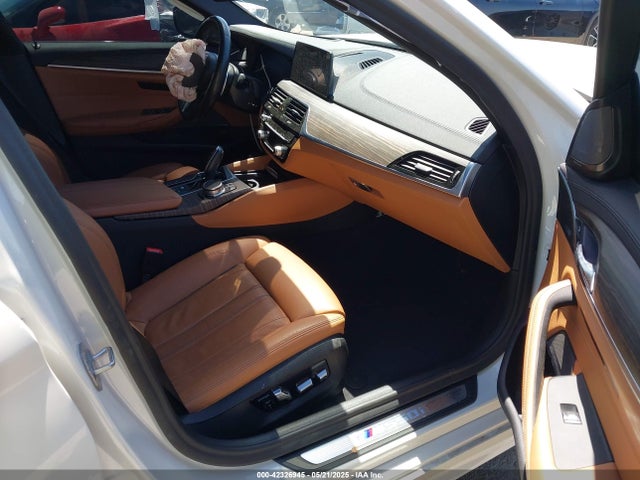 WBAJS7C0XLCD42738 BMW 2020