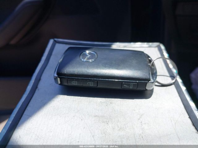 3MVDMBBM3PM514030 Mazda pyukd