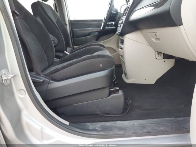 2C4RDGBGXJR328791 Dodge Grand Caravan Se