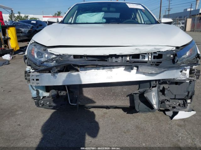 2HGFC2F78JH570022 Honda CIVIC EX