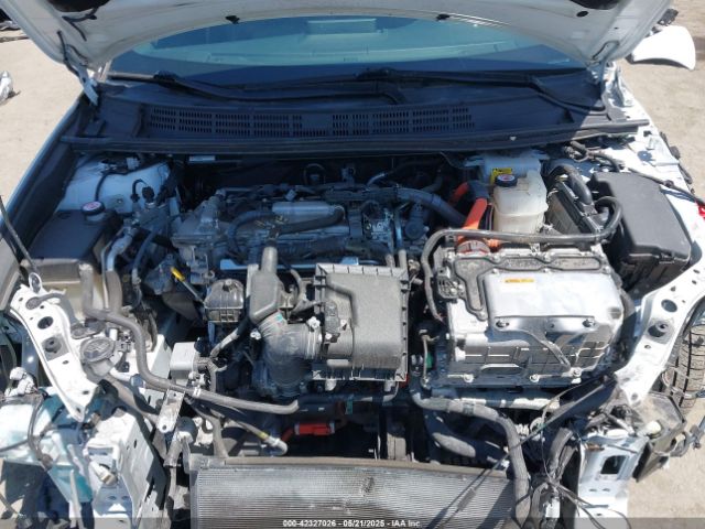 JTHKD5BH1H2285206 Lexus CT 200H