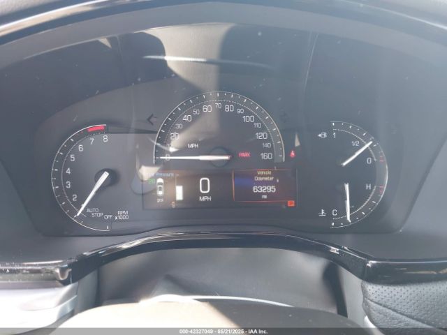 1GYKNCRS3JZ160056 Cadillac XT5 LUXURY