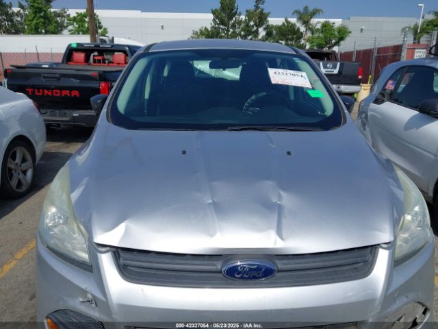 1FMCU0F75GUB38606 Ford ESCAPE S