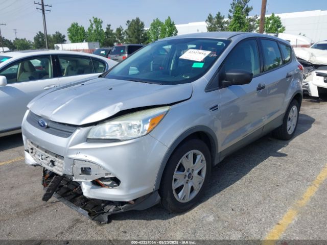 1FMCU0F75GUB38606 Ford ESCAPE S