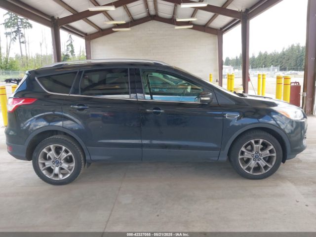 1FMCU0J92EUA30871 Ford Escape Titanium