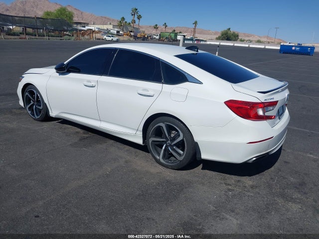 Honda l15be 2021 1HGCV1F32MA055802 Image 3