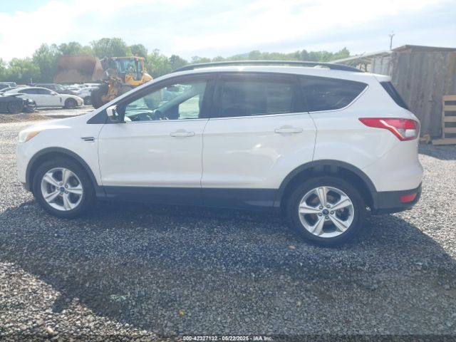 1FMCU0GX6EUE46539 Ford ESCAPE SE