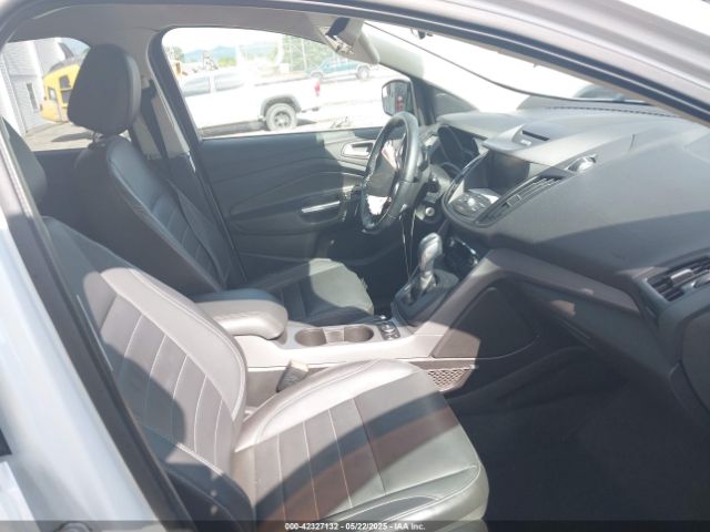 1FMCU0GX6EUE46539 Ford ESCAPE SE