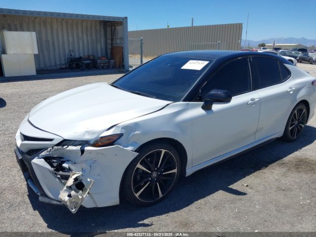 2019 TOYOTA CAMRY 4T1B61HK1KU173892 Photo 1
