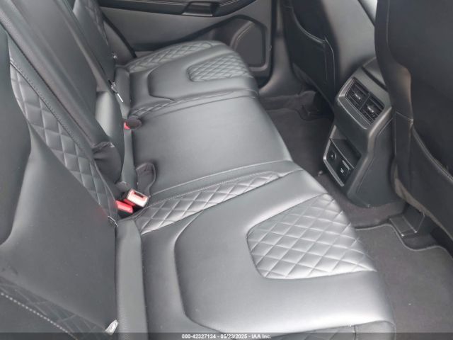 2FMPK4K95PBA32586 Ford Edge Titanium