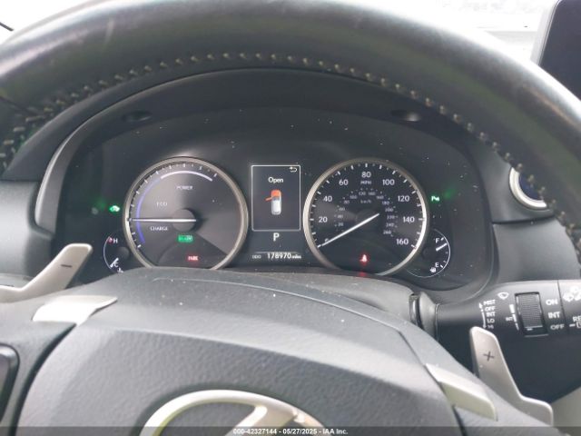 JTJBJRBZ6J2083510 Lexus NX 300H