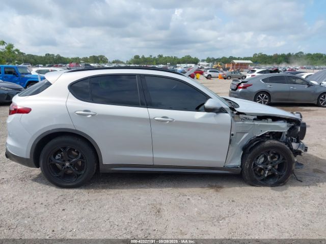 ZASPAKBN5P7D57909 Alfa Romeo Stelvio Ti Awd