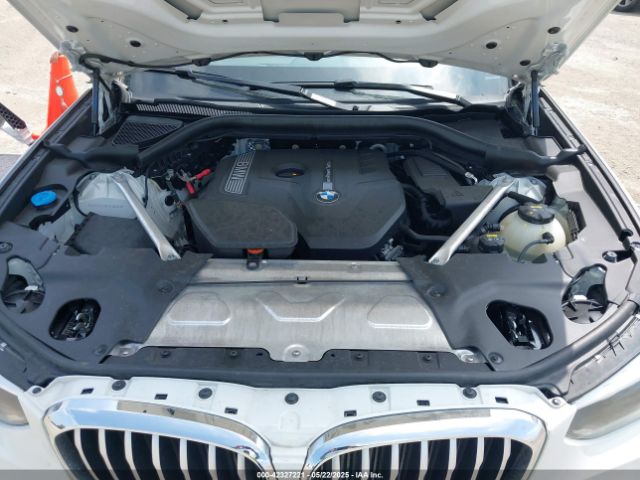 2019 BMW X3 5UXTR7C59KLR38680 Photo 9