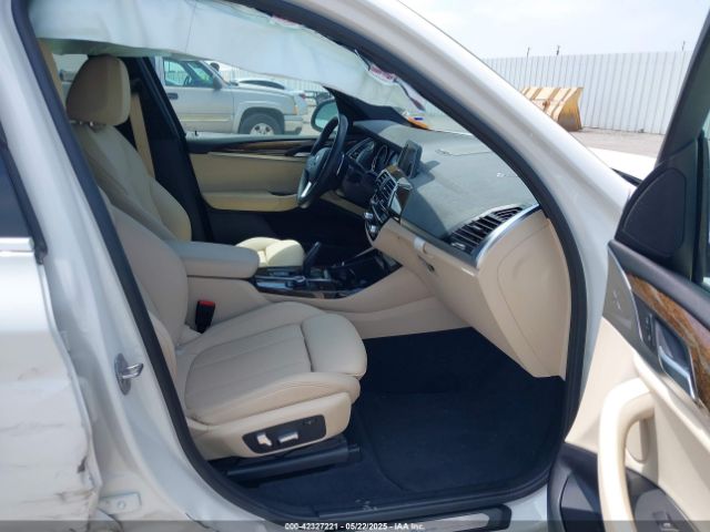2019 BMW X3 5UXTR7C59KLR38680 Photo 4